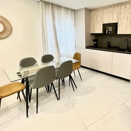 El Cardenal Apartment *