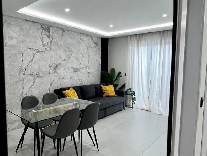 El Cardenal Apartment Cordoba